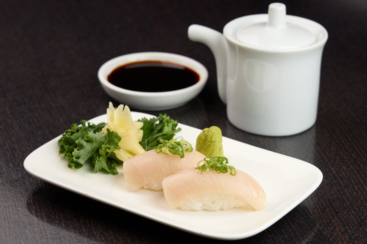 YELLOWTAIL*