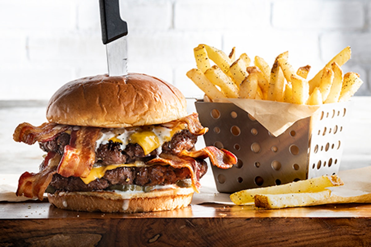 Cheeseburger Hamburger Menu Big Mouth Burgers Grill Bar Menu Chili S Cheeseburger Hamburger Menu Big Mouth Burgers Grill Bar Menu Chili S