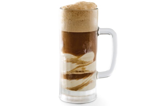 Order Root Beer Float food online from Red Robin Gourmet Burgers and Brews store, Anchorage on bringmethat.com