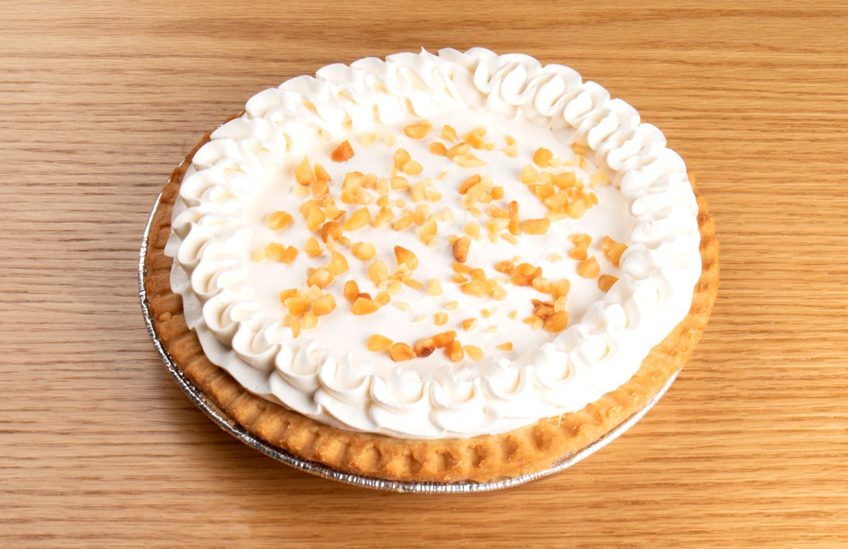 Vanilla Macadamia Nut Cream Pie
