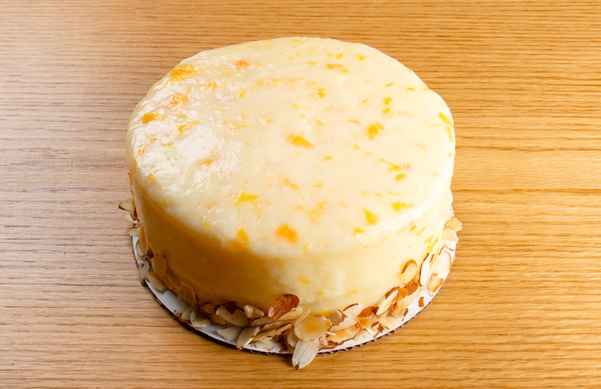 Peach Bavarian Cake – 6 inch