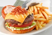 Order Americana Cheeseburger food online from The Cheesecake Factory store, Columbus on bringmethat.com