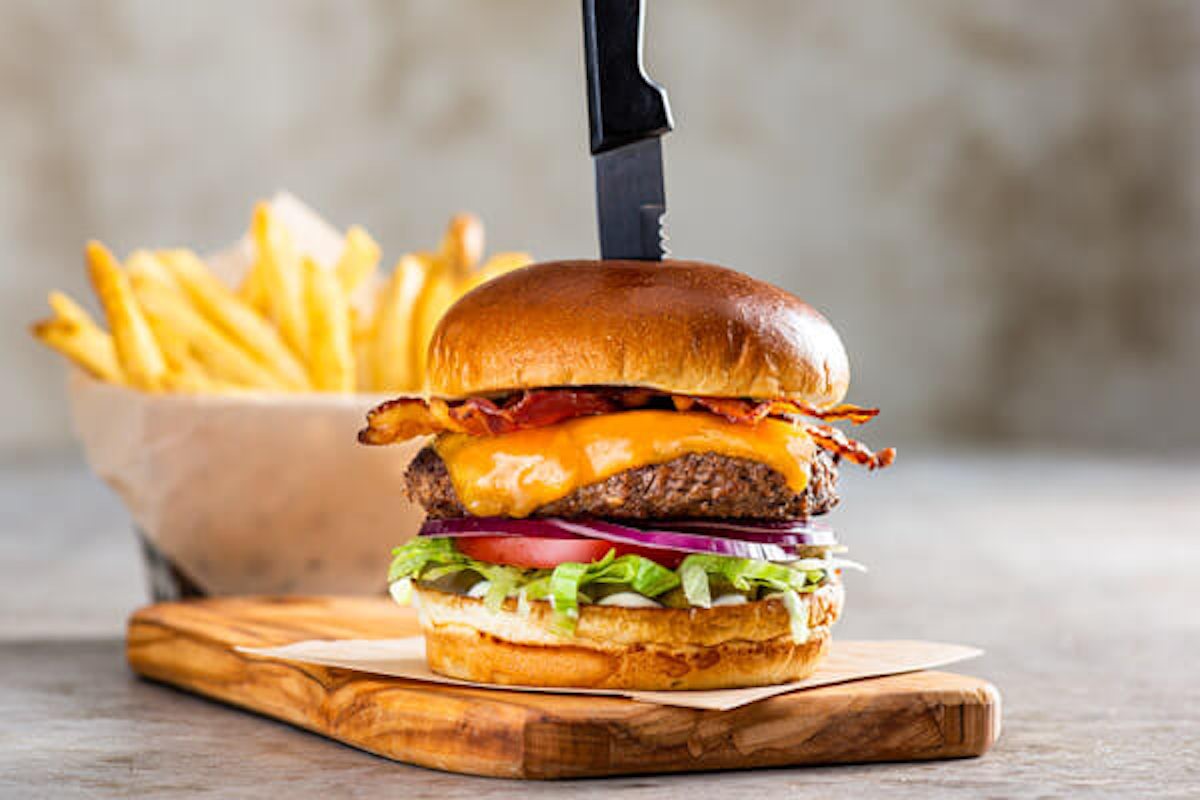 Cheeseburger Hamburger Menu Big Mouth Burgers Chili s cheeseburger-hamburger-menu-big-mouth-burgers-chili-s