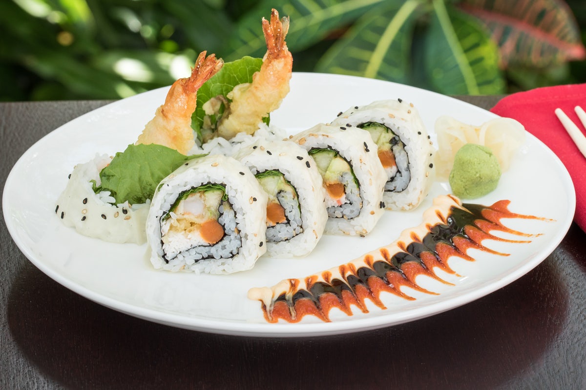 SHRIMP TEMPURA ROLL