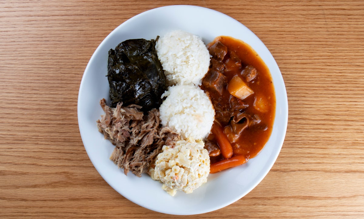 Hawaiian Plate Deluxe