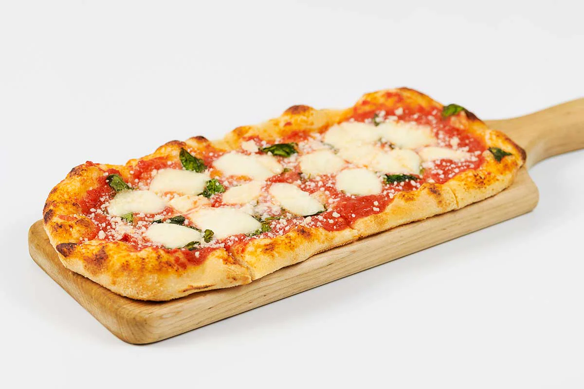 Margherita Flatbread Pizza Image