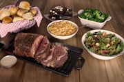 Order The Ultimate Roadhouse Feast (Hot & Ready) food online from Logan's Roadhouse store, Wichita on bringmethat.com