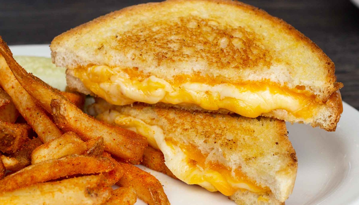 Grilled 3 Cheese