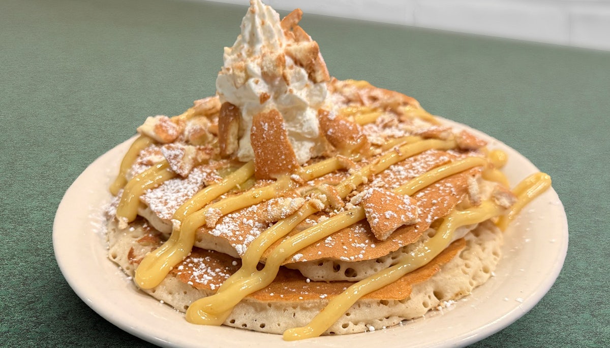 Banana Pudding Pancakes