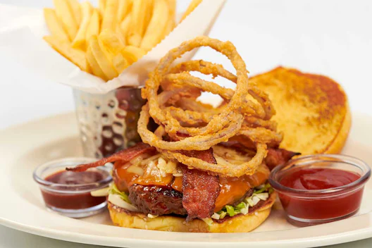 Smokehouse B.B.Q. Burger*