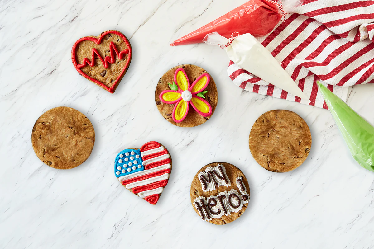 Take & Decorate 6 Cookies Kit