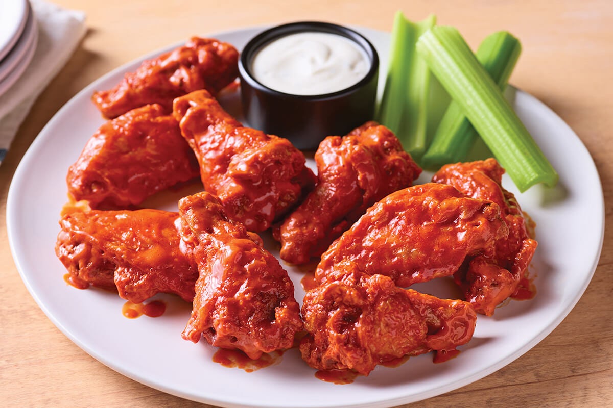 Double Crunch Bone In Wings Appetizers From Applebee S Double Crunch Bone In Wings Appetizers From Applebee S