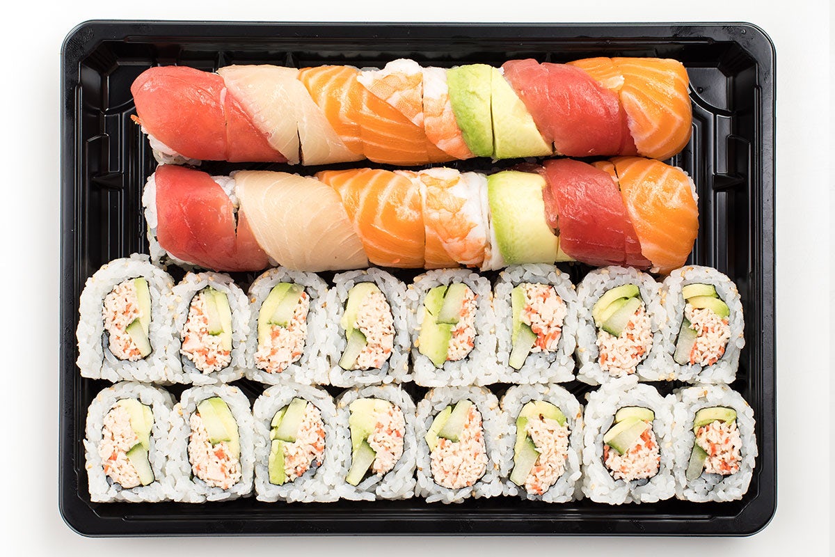 RAINBOW AND CALIFORNIA ROLL TRAY