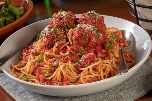 Spaghetti & Polpette (Pastas)