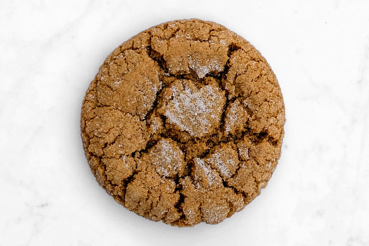 Ginger Molasses Cookie